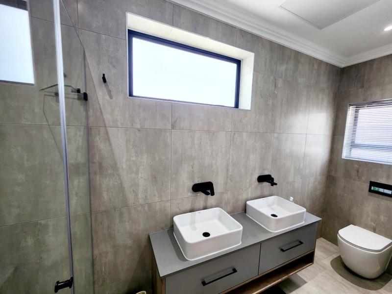 2 Bedroom Property for Sale in Tergniet Western Cape